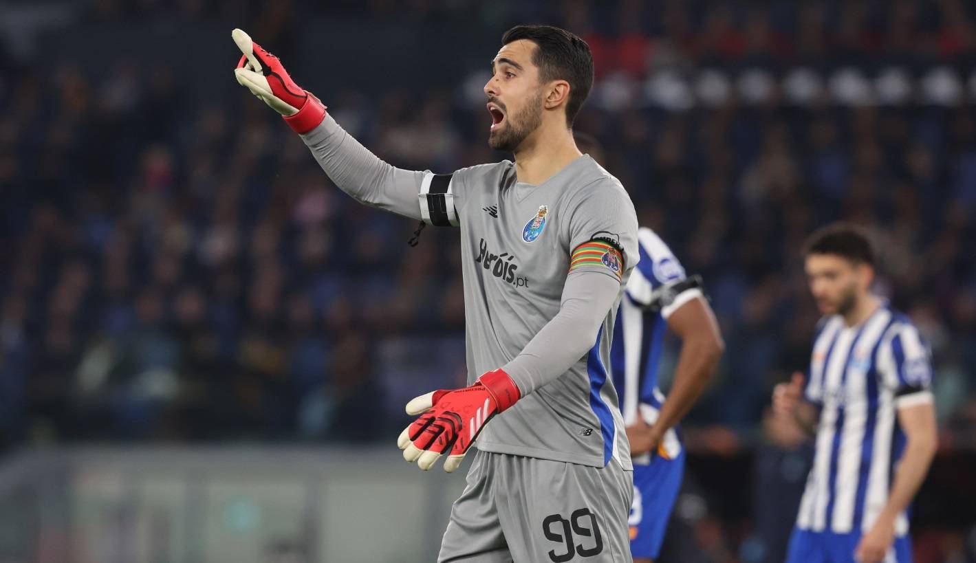 教练的更迭 教练的更迭