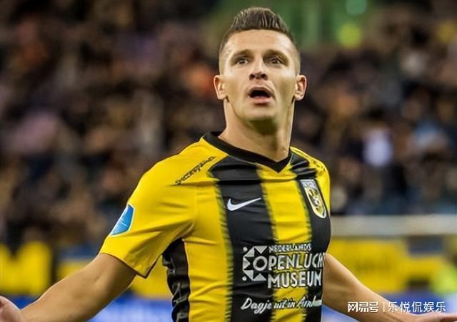 他的职业生 他的职业生